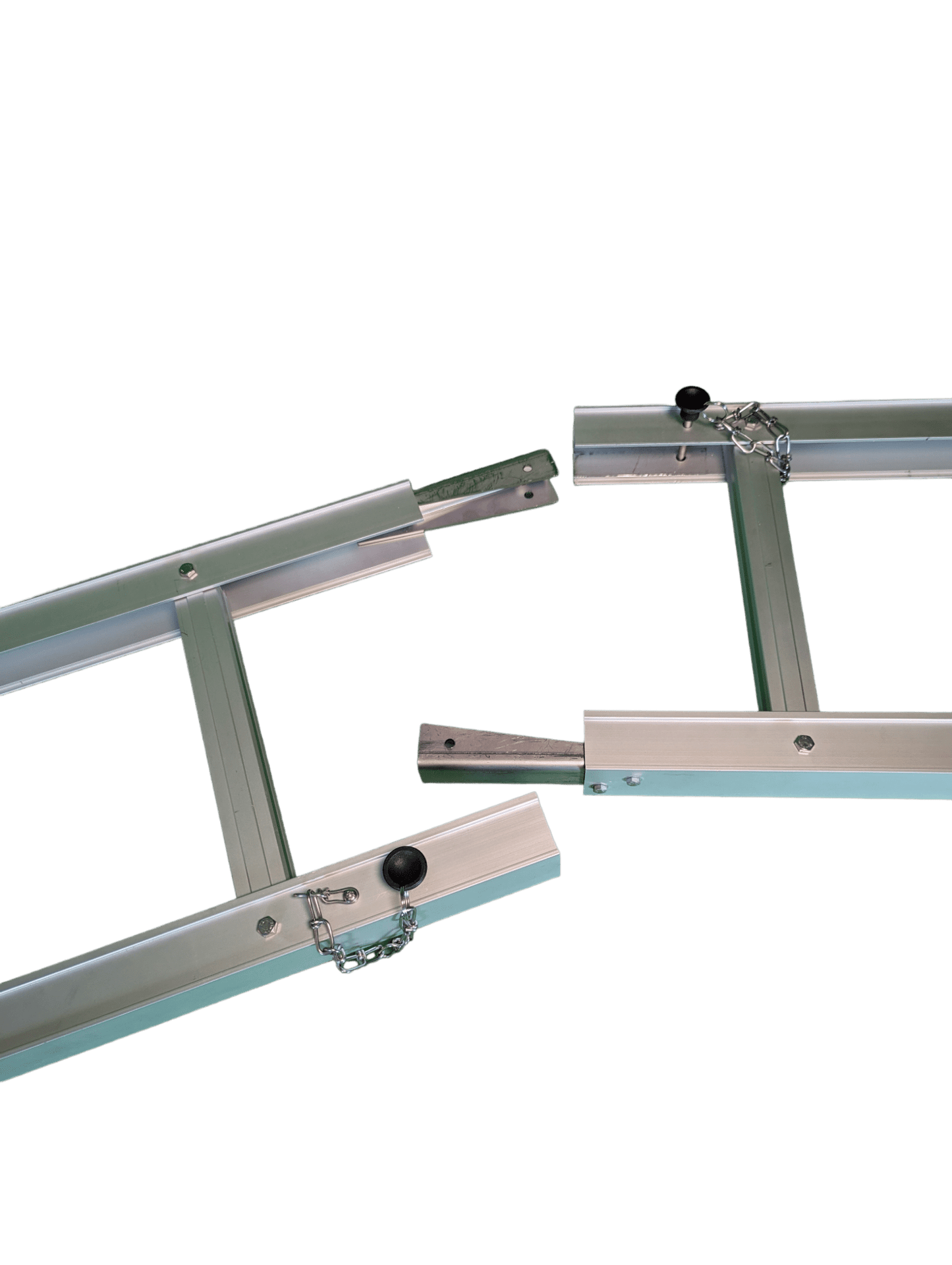 Modulært design af SlimLine Combi. To stiger kombineres for ekstra længde.